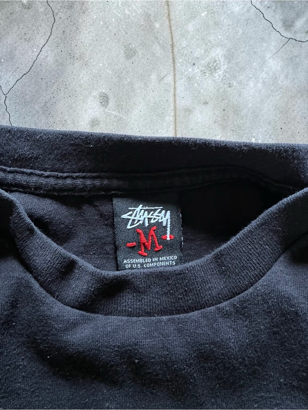 vintage 2000’s stussy x jon naar graphic tee - Picture 3 of 5